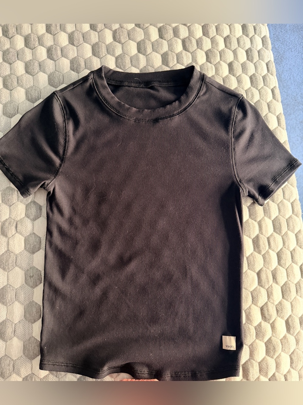 Vuori Pose Fitted Black Short Sleeve Ribbed Tee - Black - Picture 1 of 2